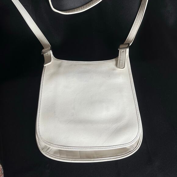 Coach Vintage White Leather Messenger Shoulder Bag NAOP-9135 Full Grain Leather - Picture 1 of 10